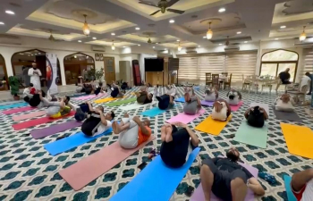 The 6th pre-#IDY25 yoga session was organized by the Embassy of India, in collaboration with Faize Husaini Association in Karbala, on 18 May 2025, as part of the lead-up to the International Day of Yoga 2025. 
